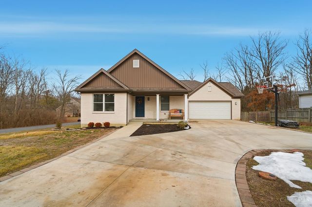 7533 W Whitehall Circle, West Chester, OH 45069