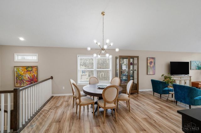 7533 W Whitehall Circle, West Chester, OH 45069