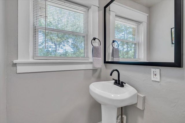 1627 Mercer AVE, Roanoke, VA 24017