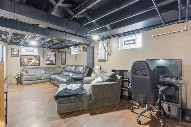 6611 Arkansas Avenue, Hammond, IN 46323