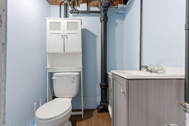 6611 Arkansas Avenue, Hammond, IN 46323