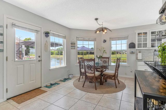 1089 Lionsgate Ln, Gulf Breeze, FL 32563