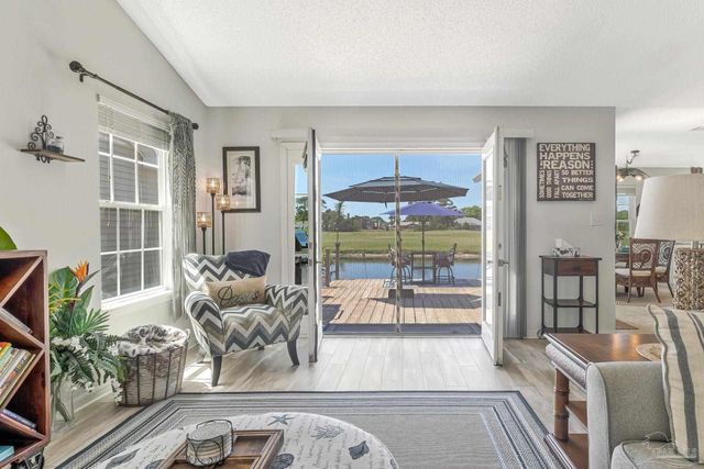 1089 Lionsgate Ln, Gulf Breeze, FL 32563
