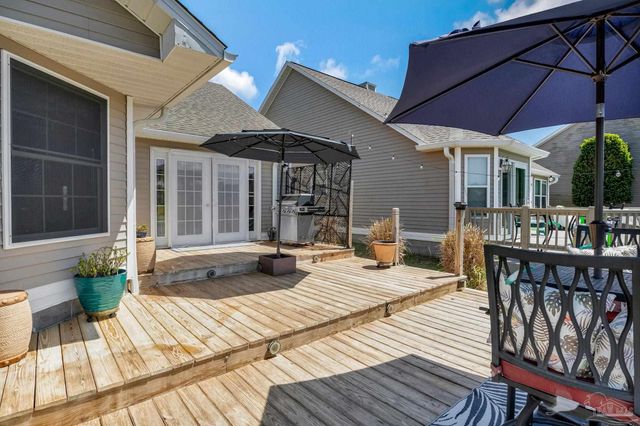 1089 Lionsgate Ln, Gulf Breeze, FL 32563