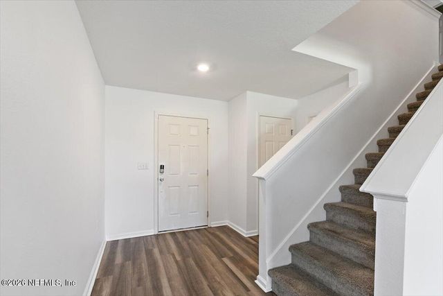 11176 GWEN Lane, Jacksonville, FL 32218