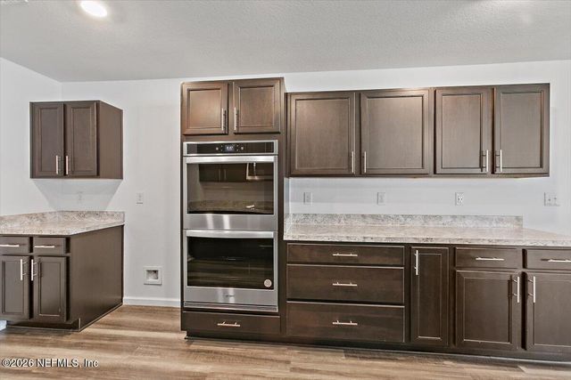 11176 GWEN Lane, Jacksonville, FL 32218