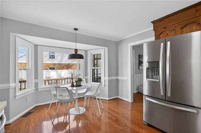 600 Gloria DR, Chesapeake, VA 23322