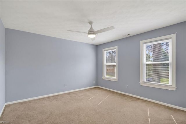 600 Gloria DR, Chesapeake, VA 23322