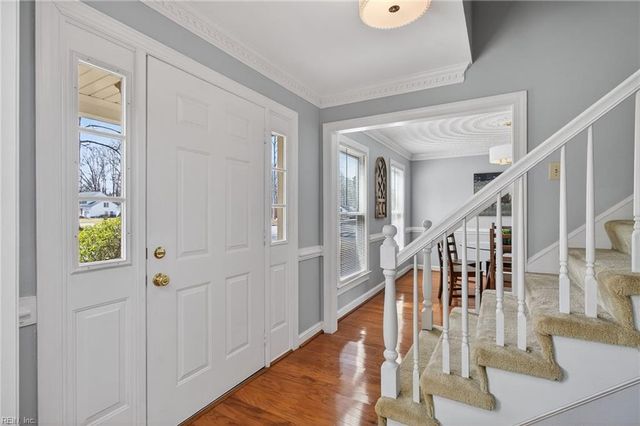 600 Gloria DR, Chesapeake, VA 23322