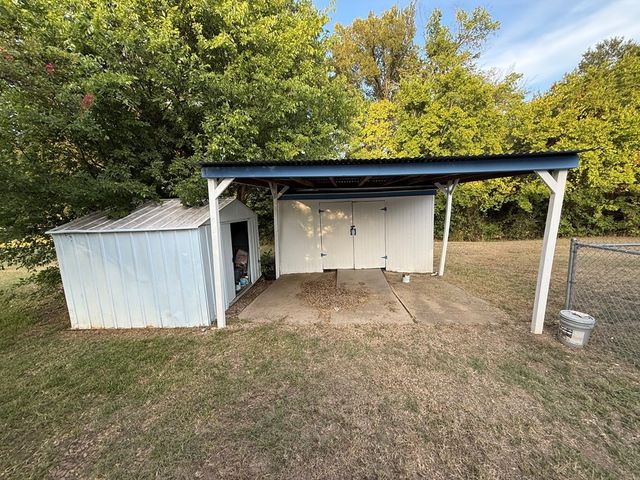 507 Mason Drive, Seven Points, TX 75143