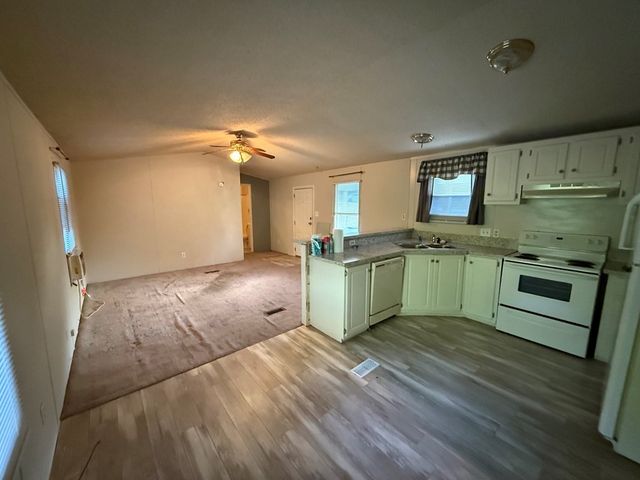 507 Mason Drive, Seven Points, TX 75143