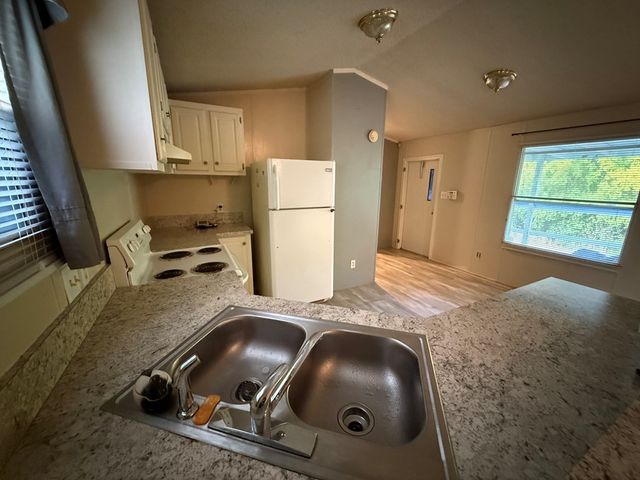 507 Mason Drive, Seven Points, TX 75143