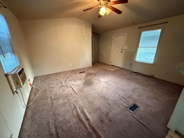 507 Mason Drive, Seven Points, TX 75143