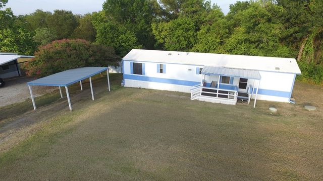 507 Mason Drive, Seven Points, TX 75143