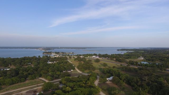 507 Mason Drive, Seven Points, TX 75143