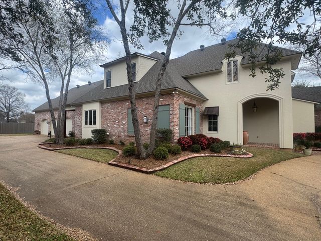 217 Evangeline Walk, Bossier City, LA 71111