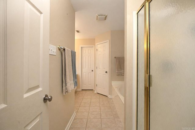 45 W Point Drive, Maumelle, AR 72113