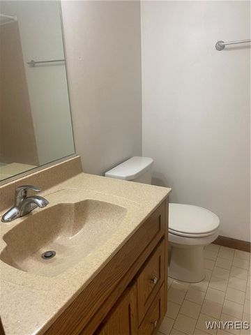 4623 Chestnut Ridge Road B, Amherst, NY 14228