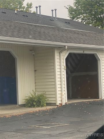 4623 Chestnut Ridge Road B, Amherst, NY 14228
