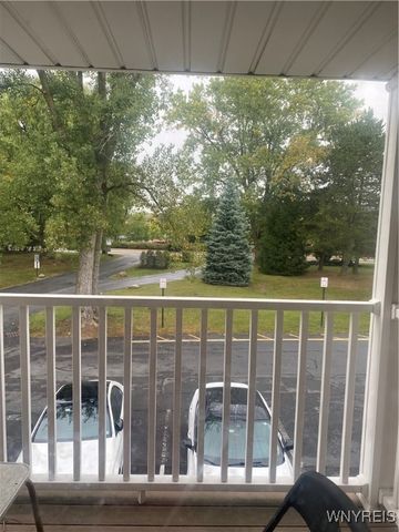 4623 Chestnut Ridge Road B, Amherst, NY 14228