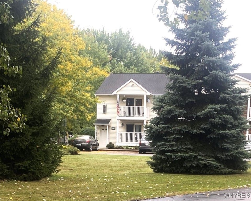 4623 Chestnut Ridge Road B, Amherst, NY 14228