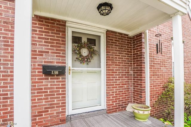 138 Wrexham Avenue SW, Massillon, OH 44646