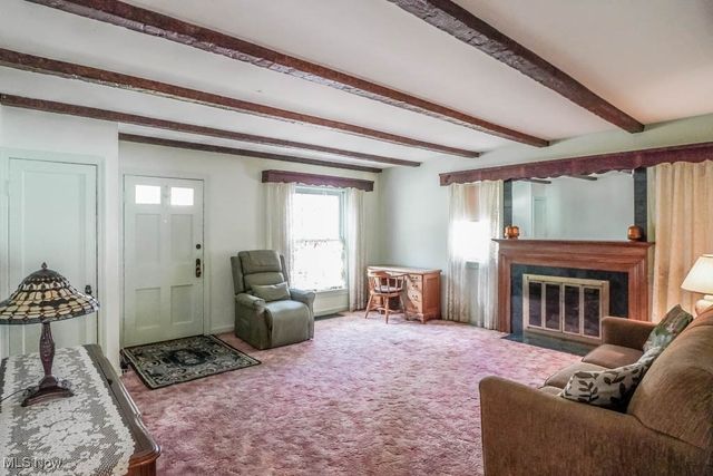 138 Wrexham Avenue SW, Massillon, OH 44646