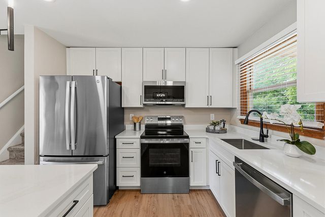 3245 Laurel Oak Court, Edgewood, KY 41017
