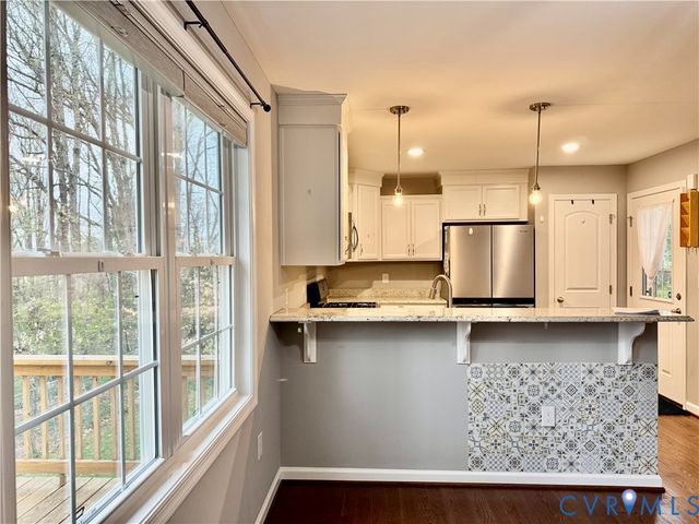 510 Oakleigh Ave, Appomattox, VA 24522