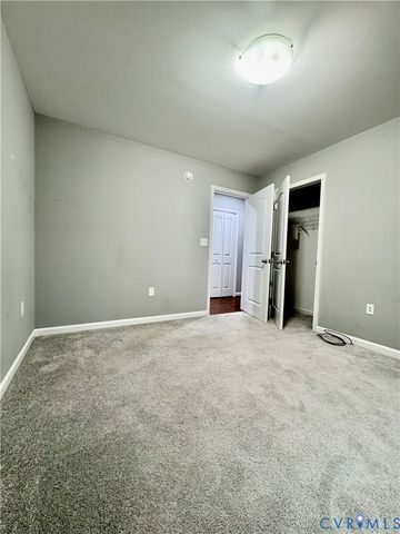 510 Oakleigh Ave, Appomattox, VA 24522