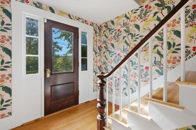 84 Boston Post Road, Amherst, NH 03031