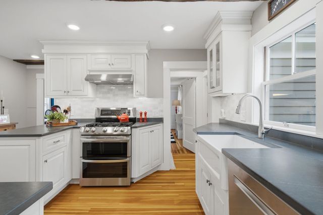 84 Boston Post Road, Amherst, NH 03031