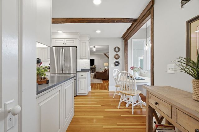 84 Boston Post Road, Amherst, NH 03031