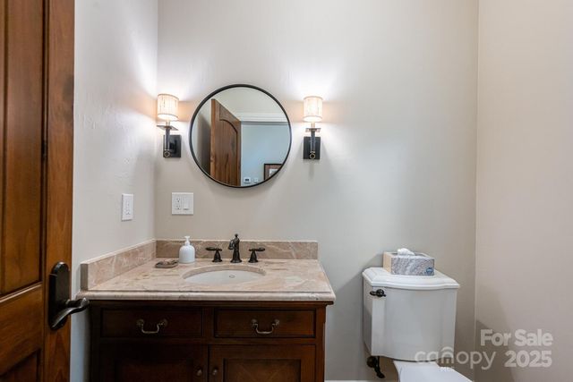27 Connelly Road, Arden, NC 28704
