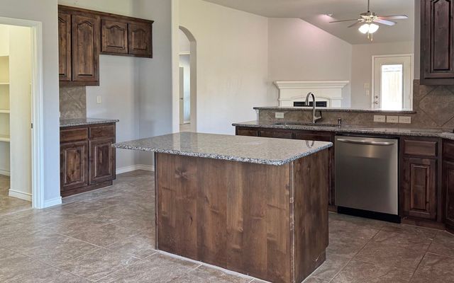1113 Seguin Road, Forney, TX 75126