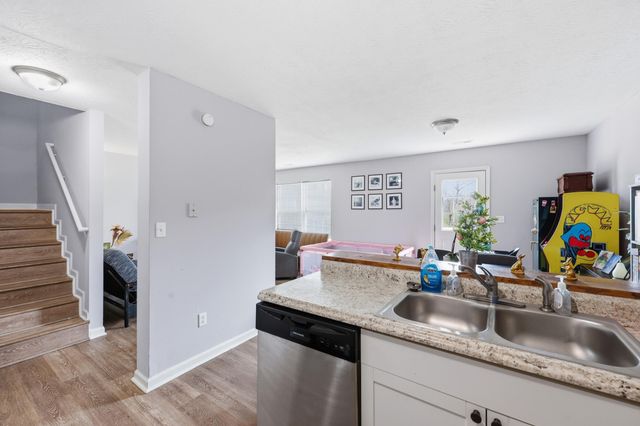 258-260 Elkhorn Meadows Drive, Georgetown, KY 40324