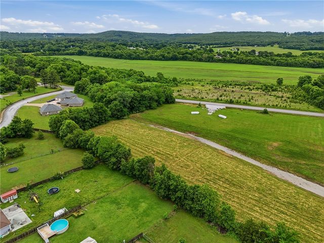 North Center, Elkins, AR 72727
