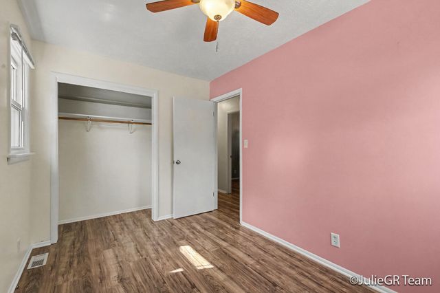 1534 Katrina Drive SE, Kentwood, MI 49508