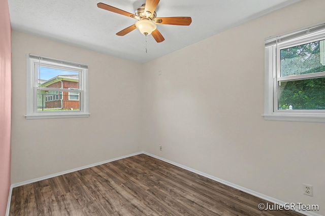 1534 Katrina Drive SE, Kentwood, MI 49508