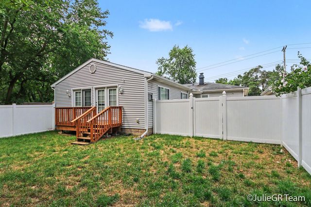 1534 Katrina Drive SE, Kentwood, MI 49508