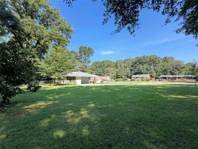 1289 Stewart Street, Carrollton, GA 30117