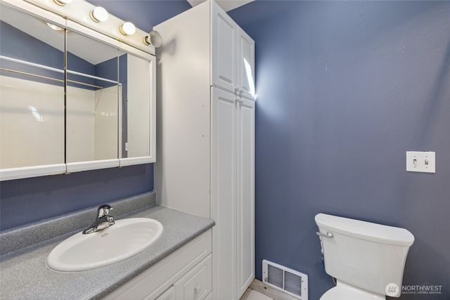 11103 13th Street E, Edgewood, WA 98372