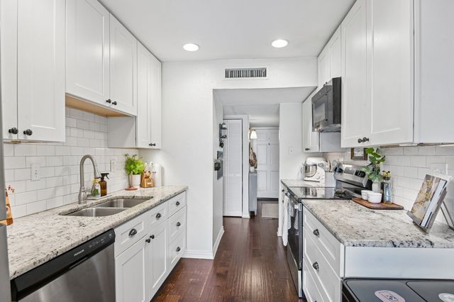 526 Shadowcrest Lane, Coppell, TX 75019