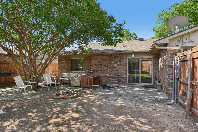 526 Shadowcrest Lane, Coppell, TX 75019