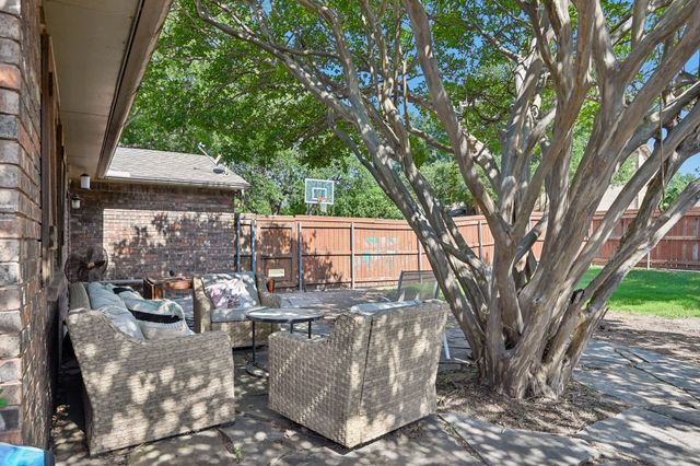 526 Shadowcrest Lane, Coppell, TX 75019