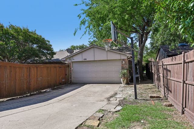 526 Shadowcrest Lane, Coppell, TX 75019