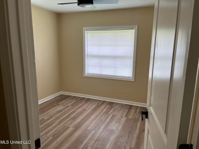 7701 Harold Avenue, Moss Point, MS 39563