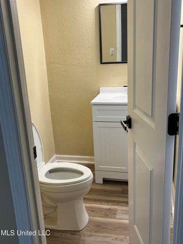 7701 Harold Avenue, Moss Point, MS 39563