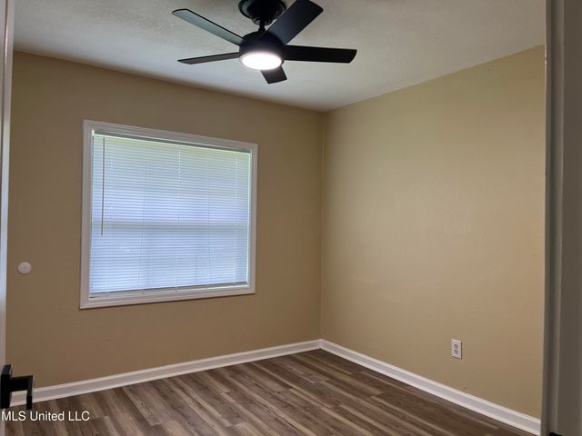 7701 Harold Avenue, Moss Point, MS 39563