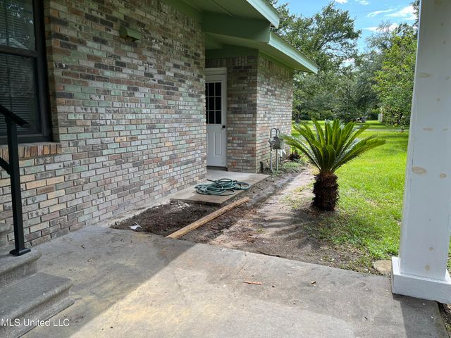 7701 Harold Avenue, Moss Point, MS 39563